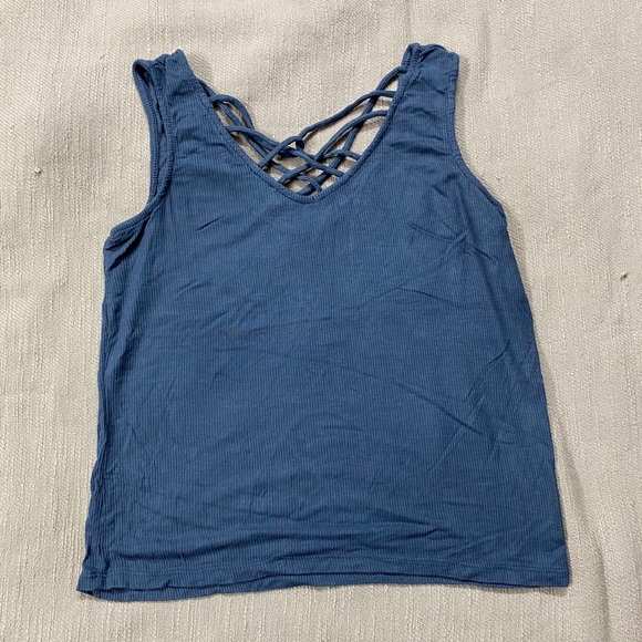 Lattice tank top - Picture 1 of 3